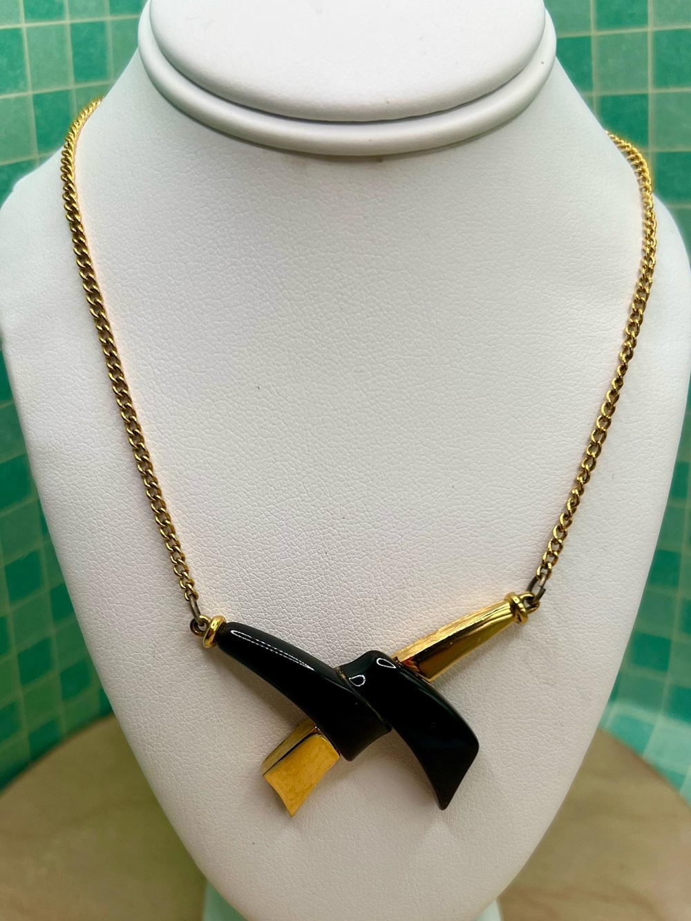 Vintage Crown Trifari Black Enamel Abstract Statement Necklace Gold Tone Signed
